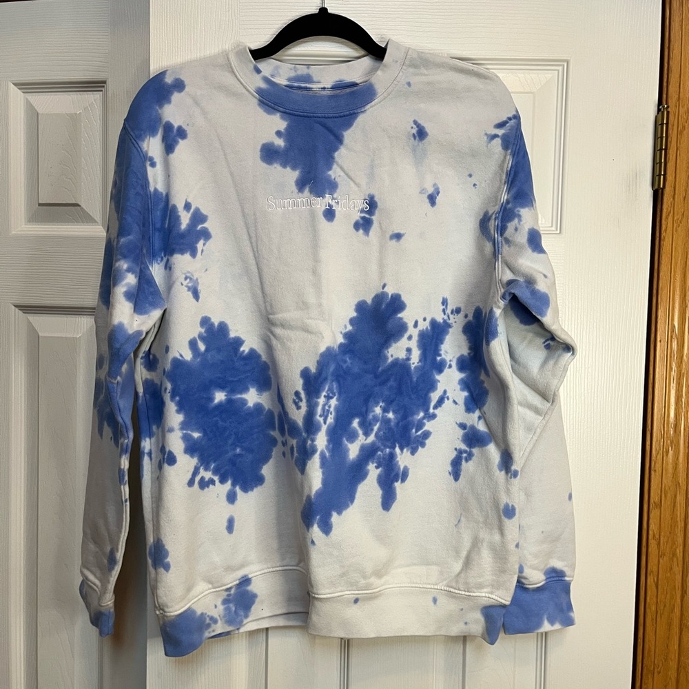 Summer Fridays Blue and White Tie-Dye Crewneck Sweatshirt